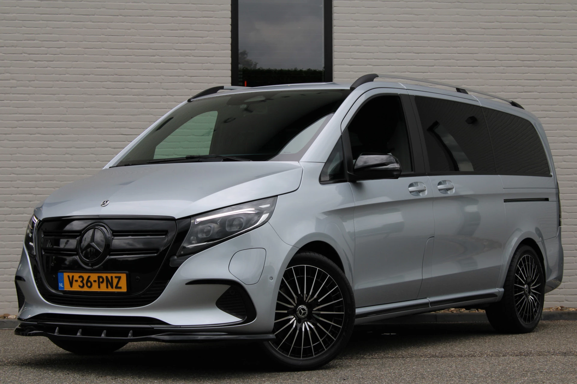 Hoofdafbeelding Mercedes-Benz EQV