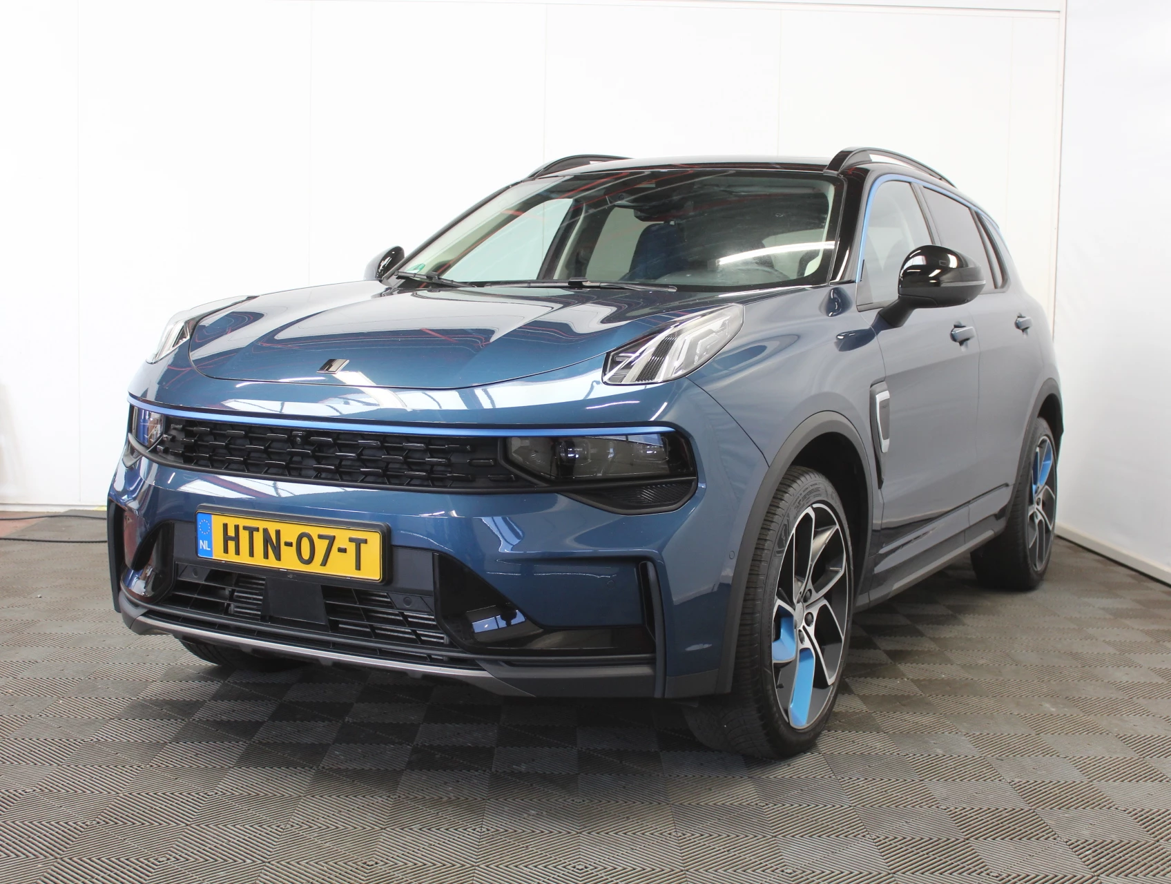Hoofdafbeelding Lynk & Co 01