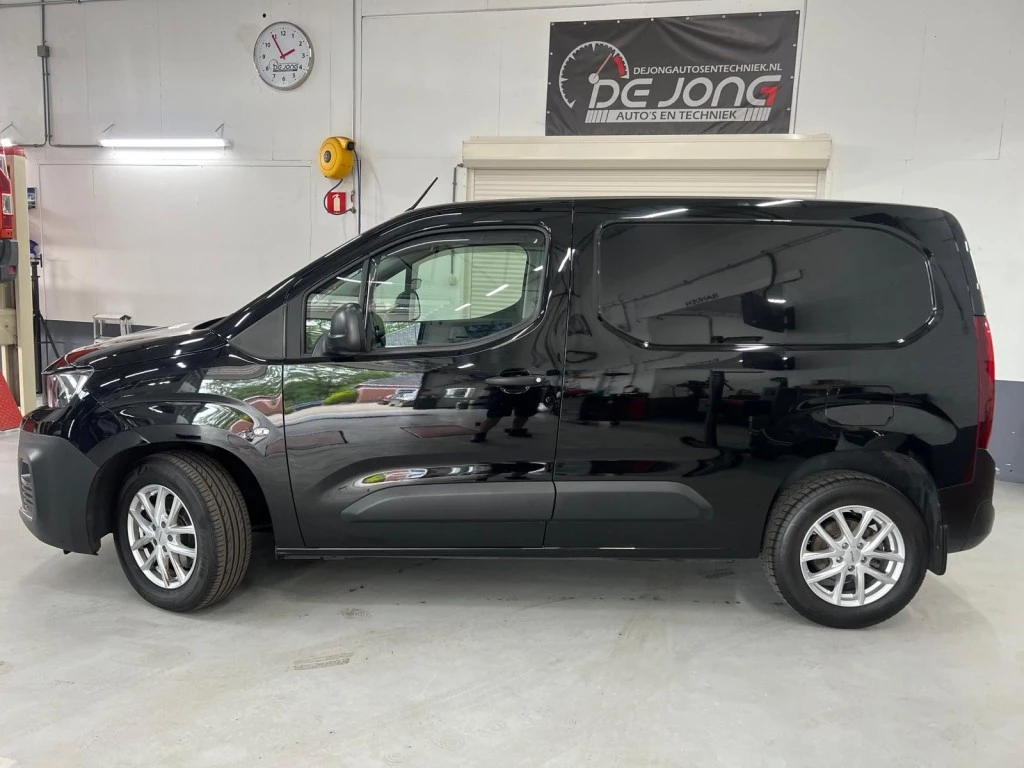 Hoofdafbeelding Peugeot Partner