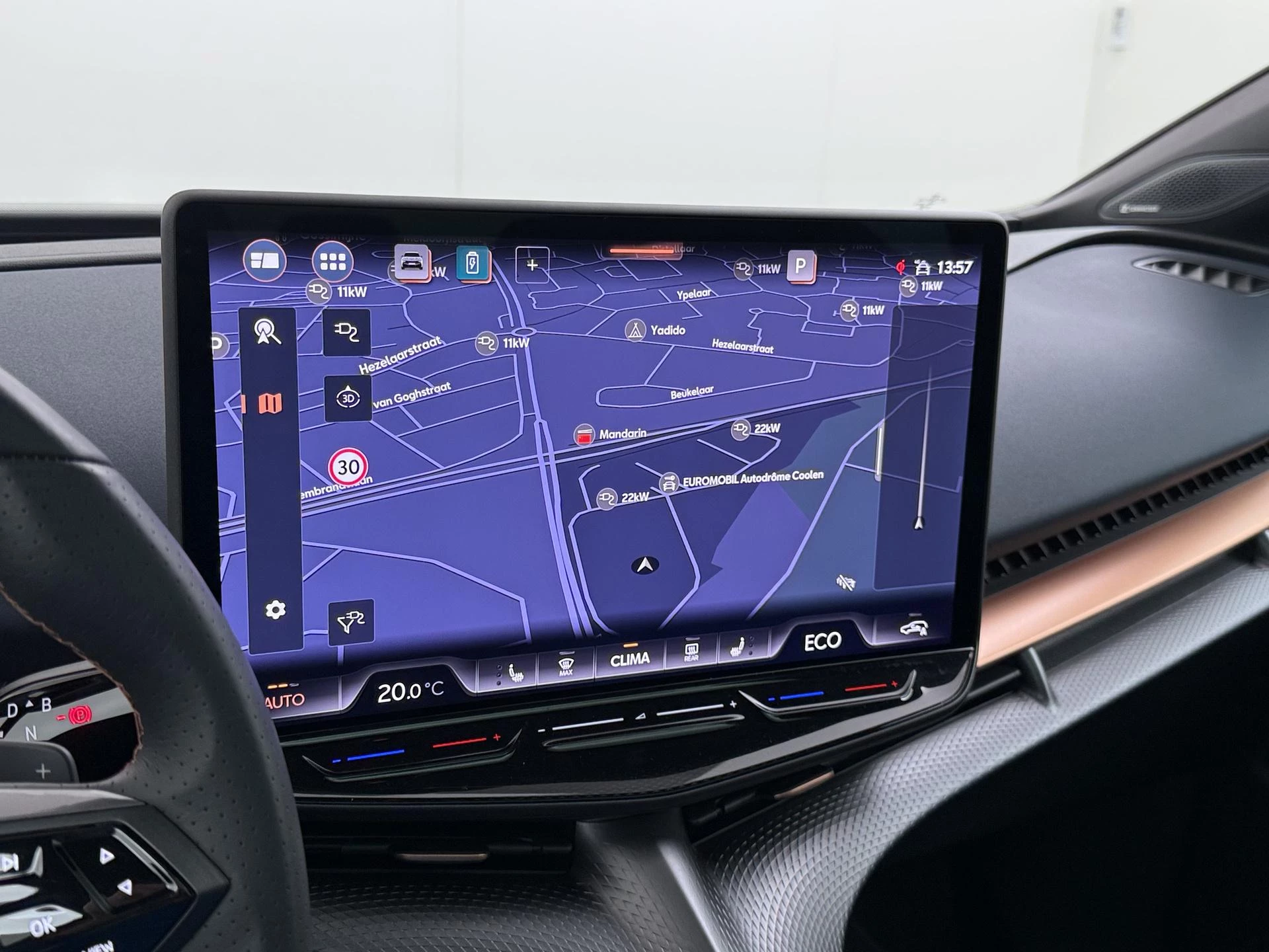 Hoofdafbeelding CUPRA Tavascan
