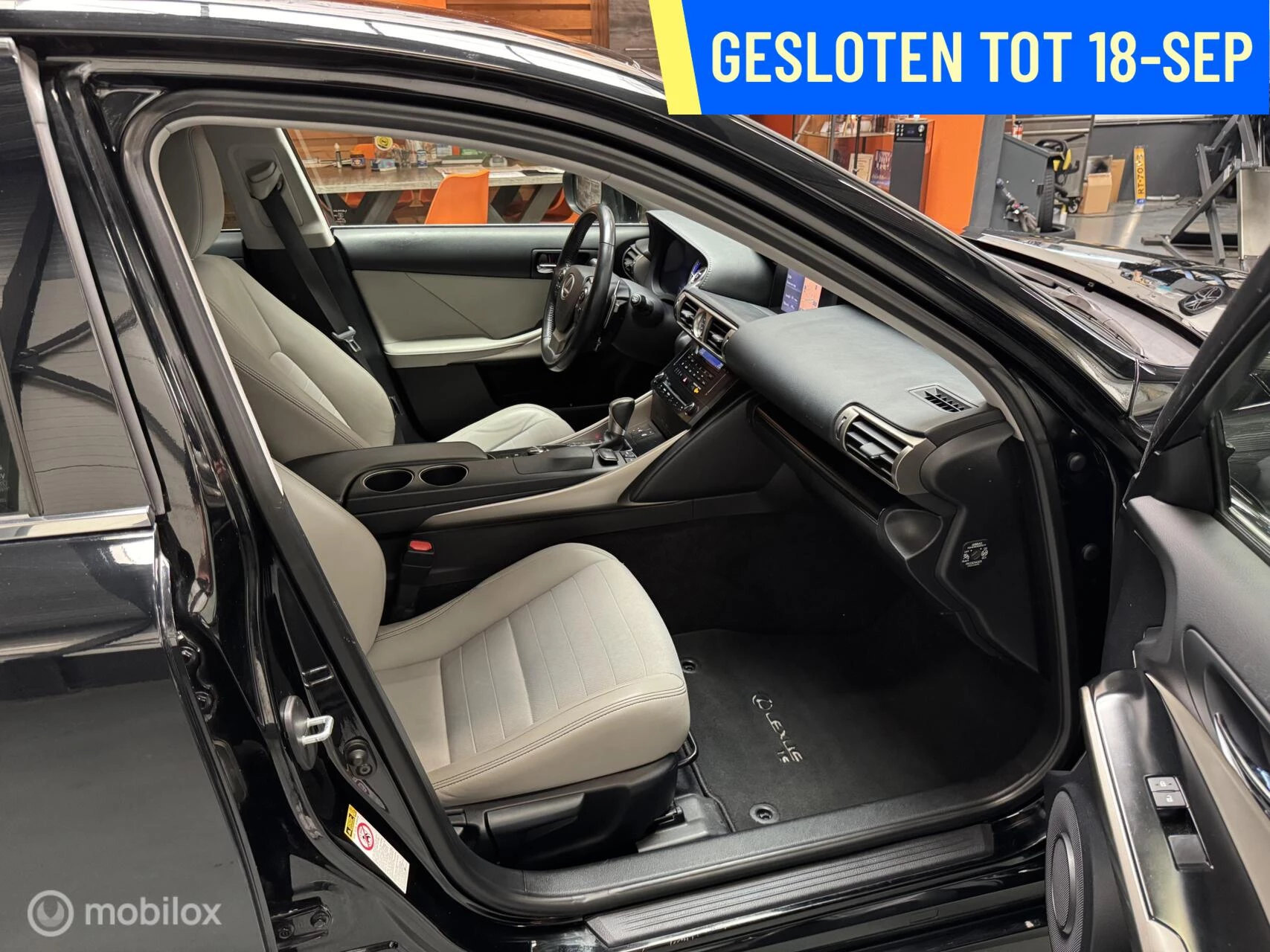Hoofdafbeelding Lexus IS