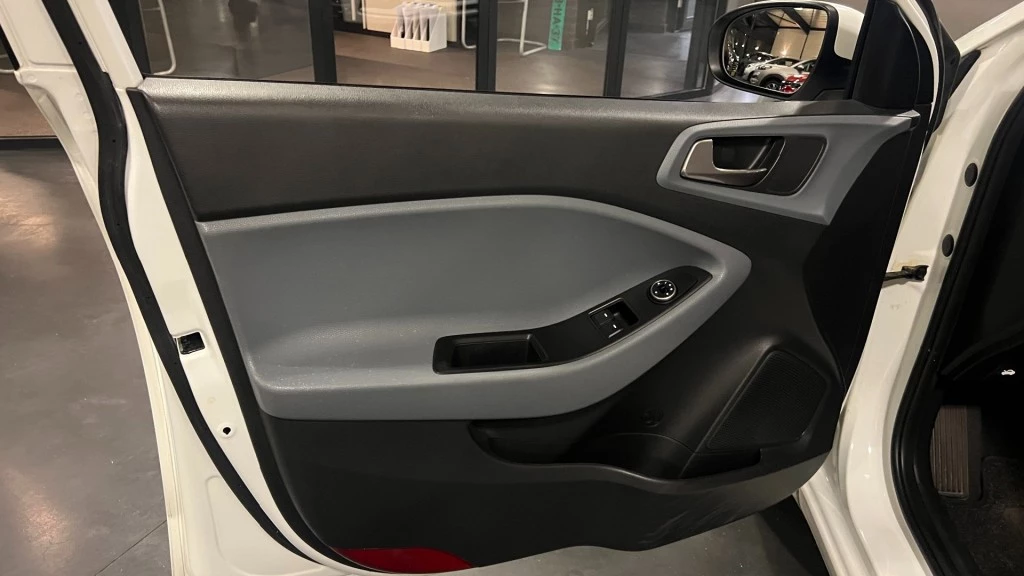 Hoofdafbeelding Hyundai i20