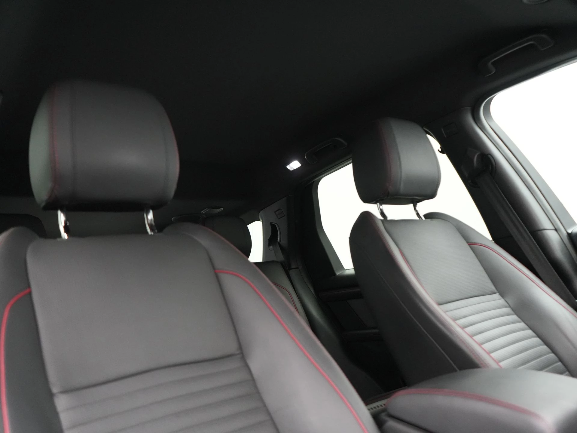 Hoofdafbeelding Land Rover Discovery Sport