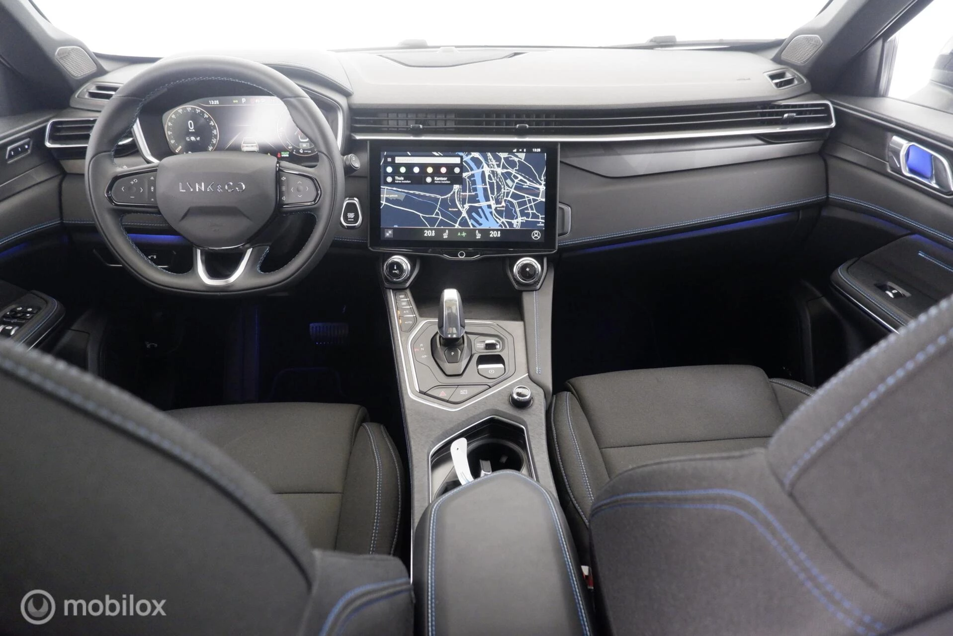 Hoofdafbeelding Lynk & Co 01