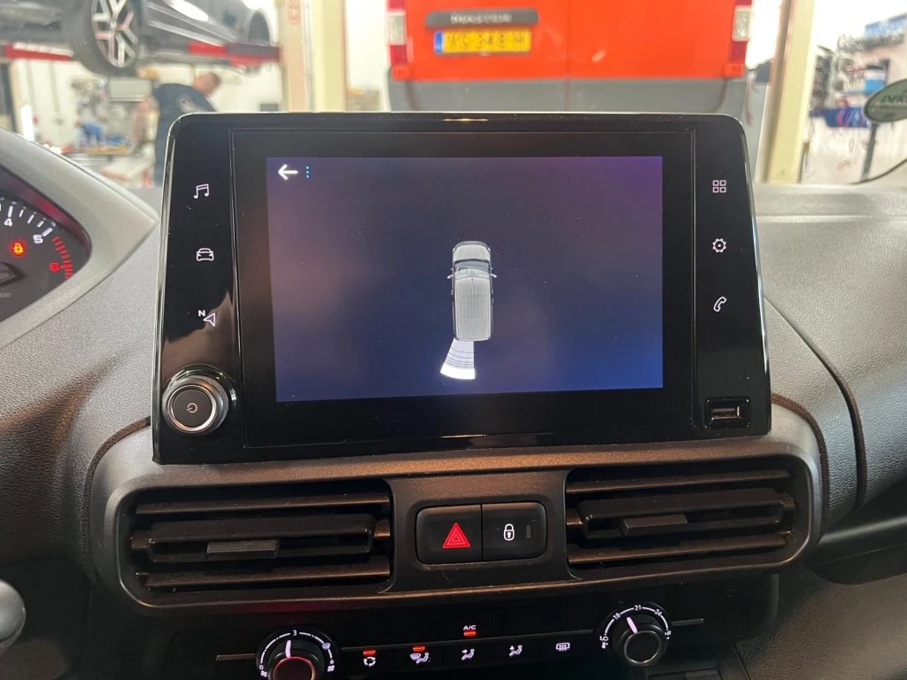 Hoofdafbeelding Peugeot Partner
