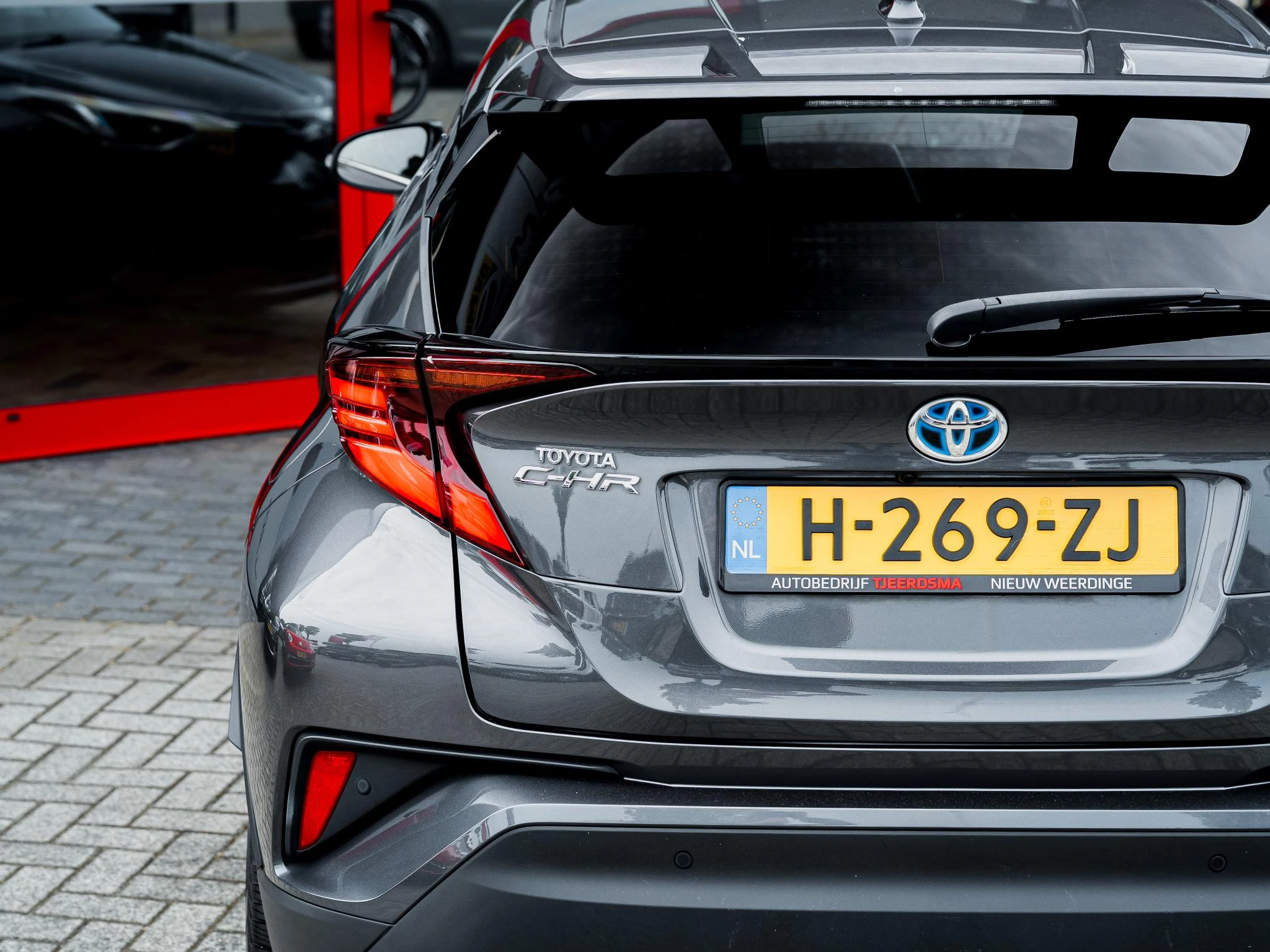 Hoofdafbeelding Toyota C-HR