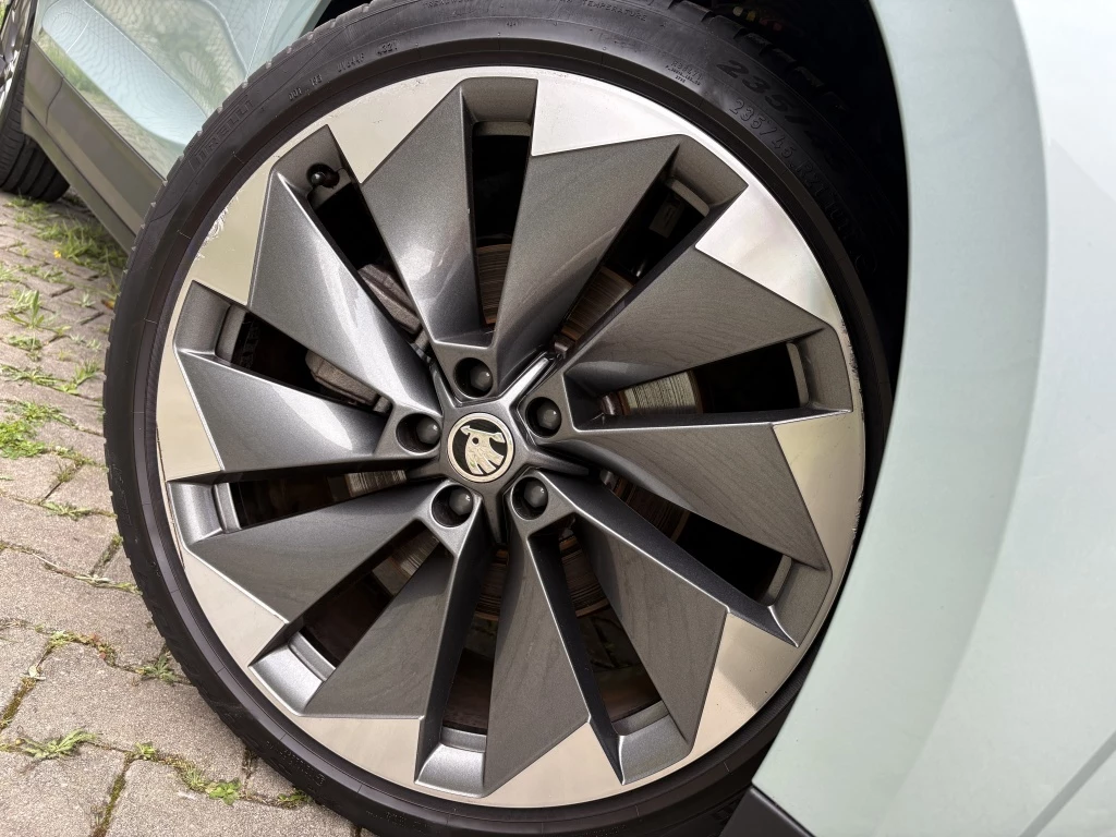 Hoofdafbeelding Škoda Enyaq iV