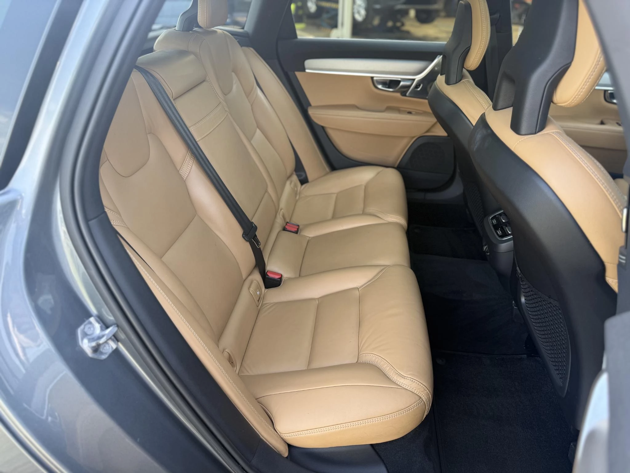 Hoofdafbeelding Volvo V90