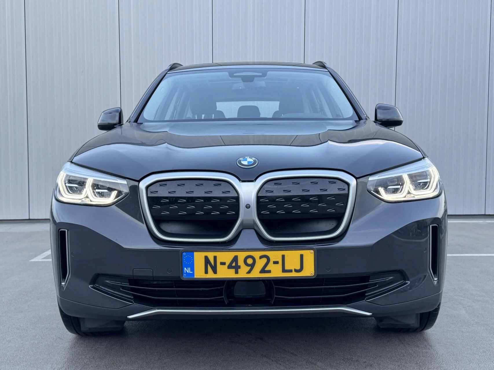 Hoofdafbeelding BMW iX3