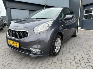 Hoofdafbeelding Kia Venga Kia Venga 1.4 CVVT Dynamic Plusline Grijs. Navigatie + airco