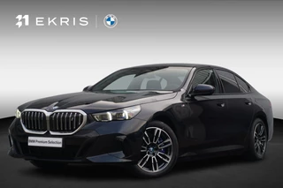 Hoofdafbeelding BMW i5 BMW i5 Sedan xDrive40 M Sportpakket 19'' / Panoramadak / Harman Kardon / Parking Assistant Plus / Trekhaak