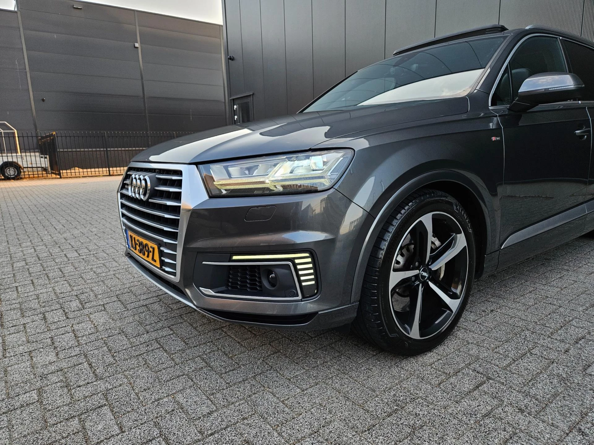 Hoofdafbeelding Audi Q7