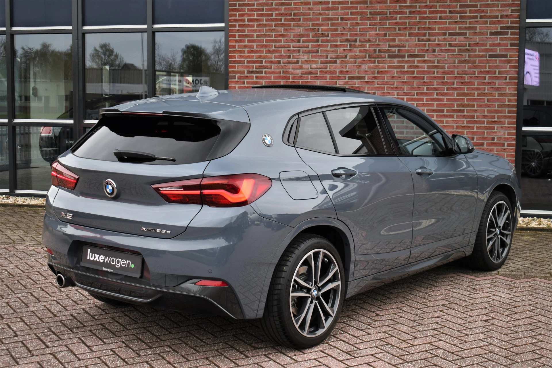 Hoofdafbeelding BMW X2