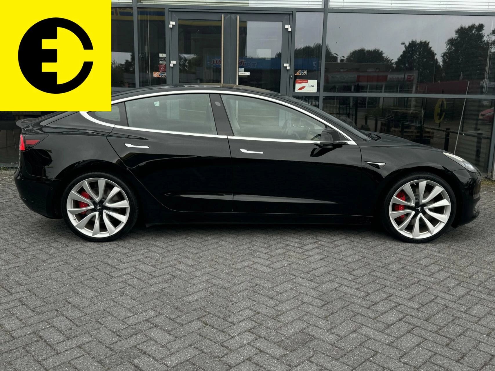 Hoofdafbeelding Tesla Model 3