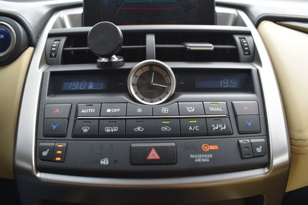 Hoofdafbeelding Lexus NX