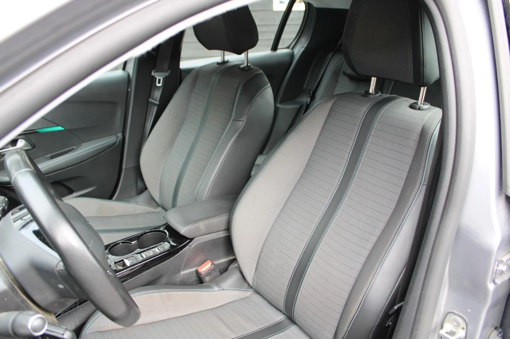 Hoofdafbeelding Peugeot e-208