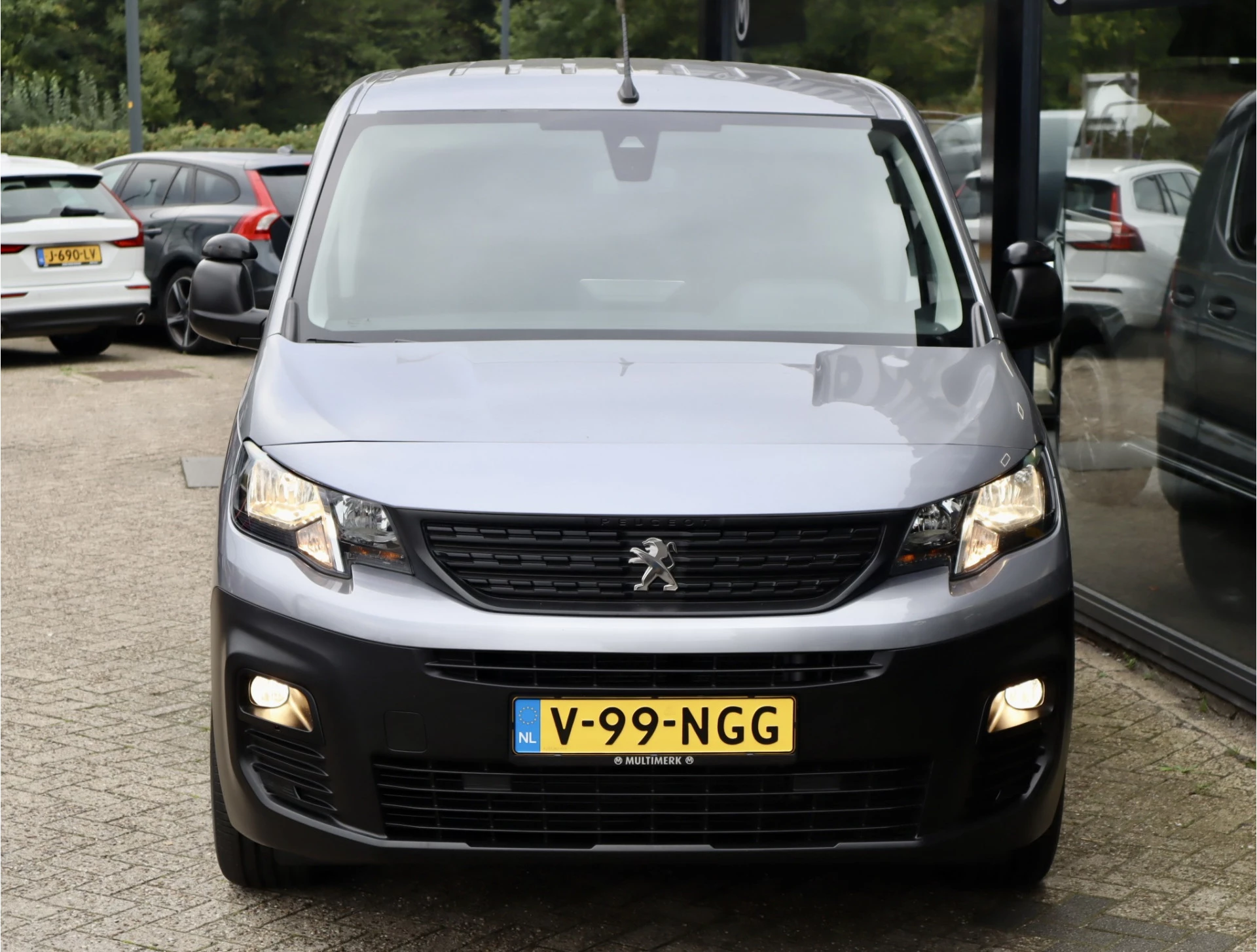 Hoofdafbeelding Peugeot Partner