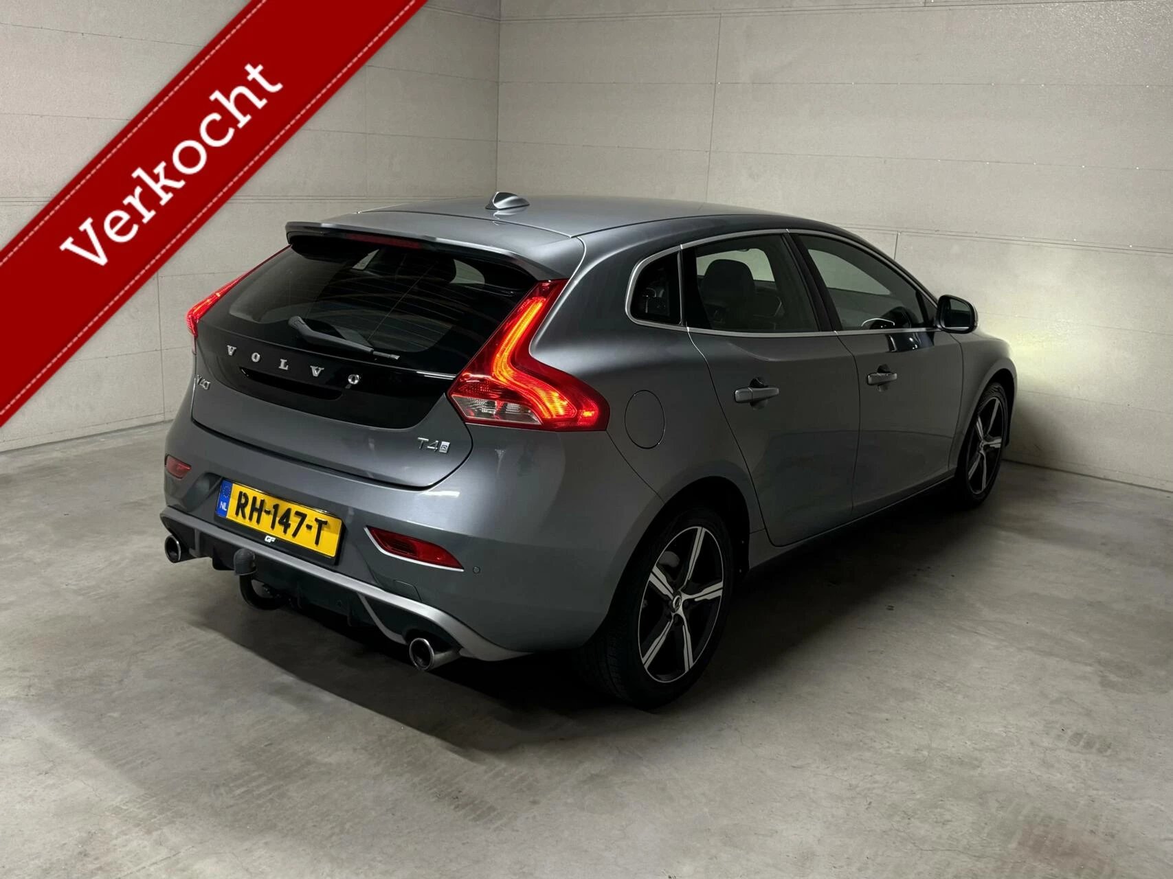 Hoofdafbeelding Volvo V40