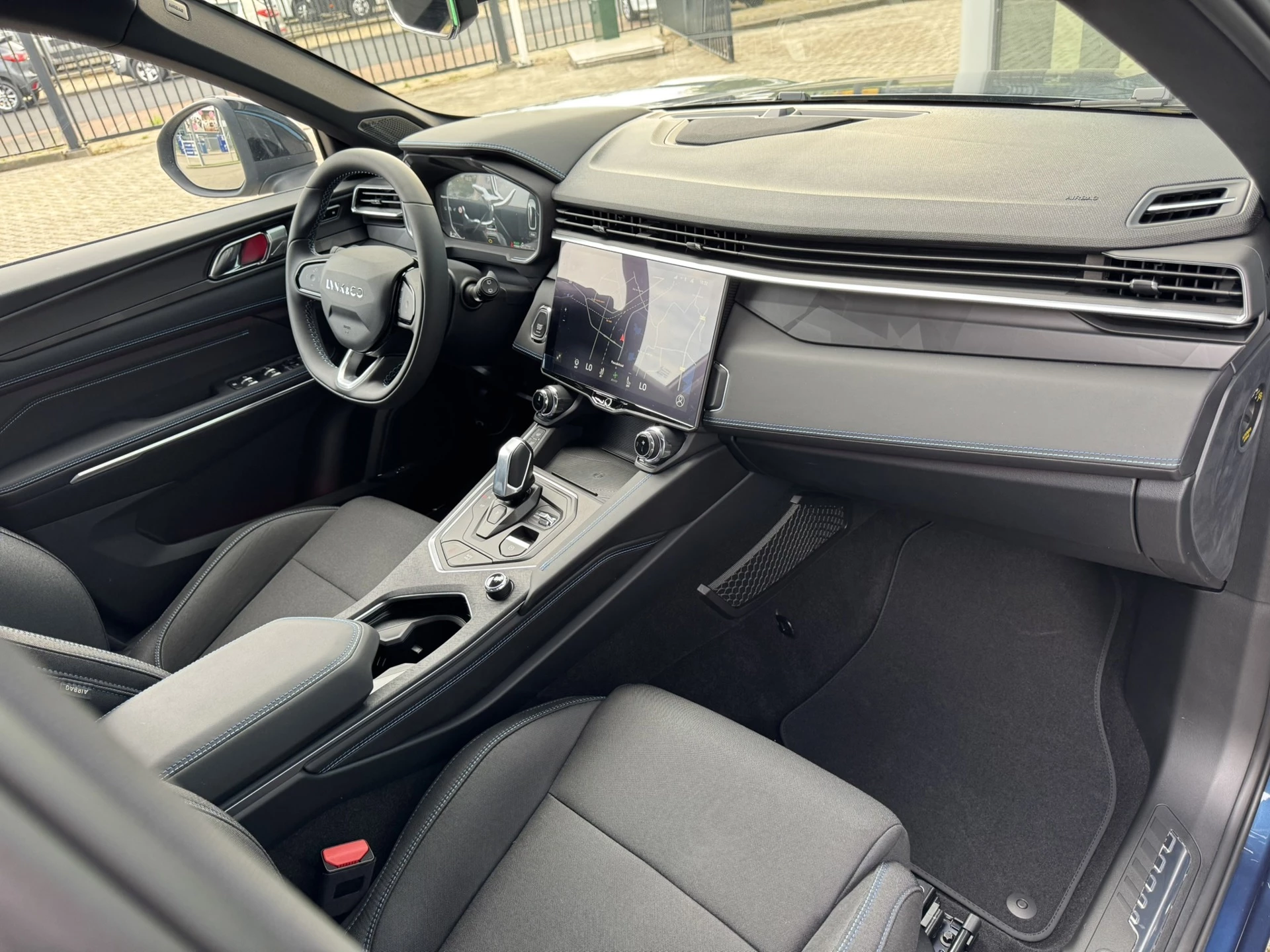 Hoofdafbeelding Lynk & Co 01