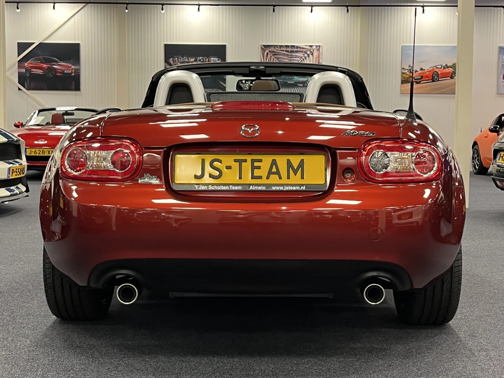 Hoofdafbeelding Mazda MX-5