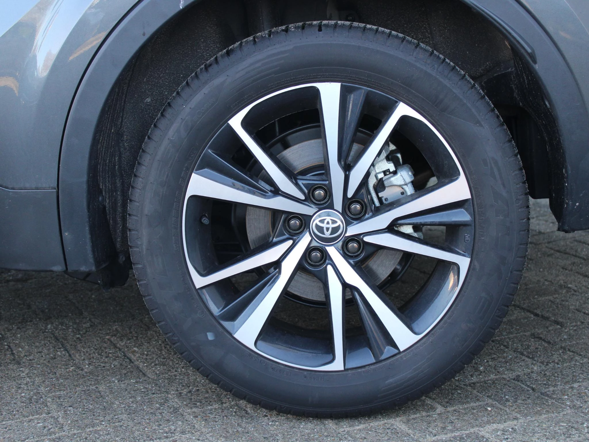 Hoofdafbeelding Toyota C-HR