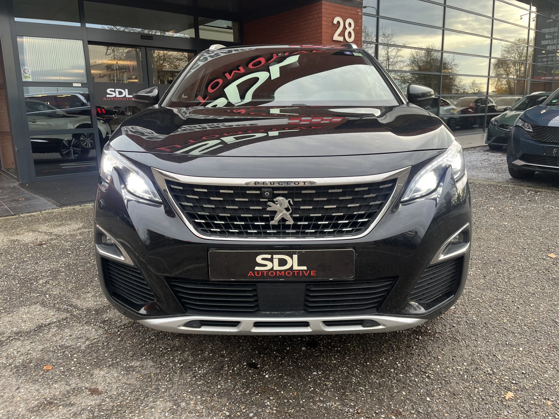 Hoofdafbeelding Peugeot 5008