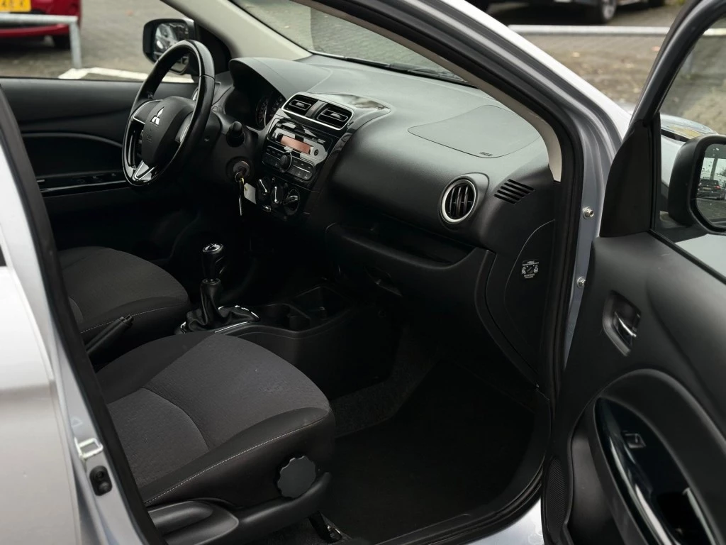 Hoofdafbeelding Mitsubishi Space Star