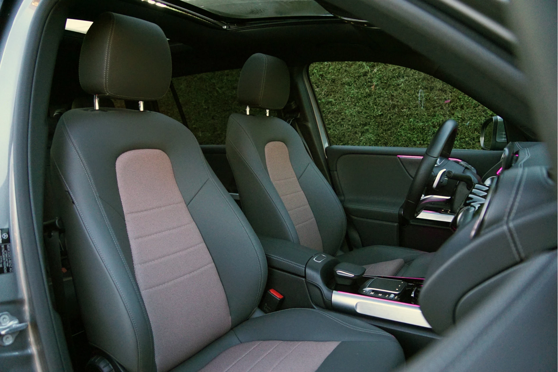 Hoofdafbeelding Mercedes-Benz EQB