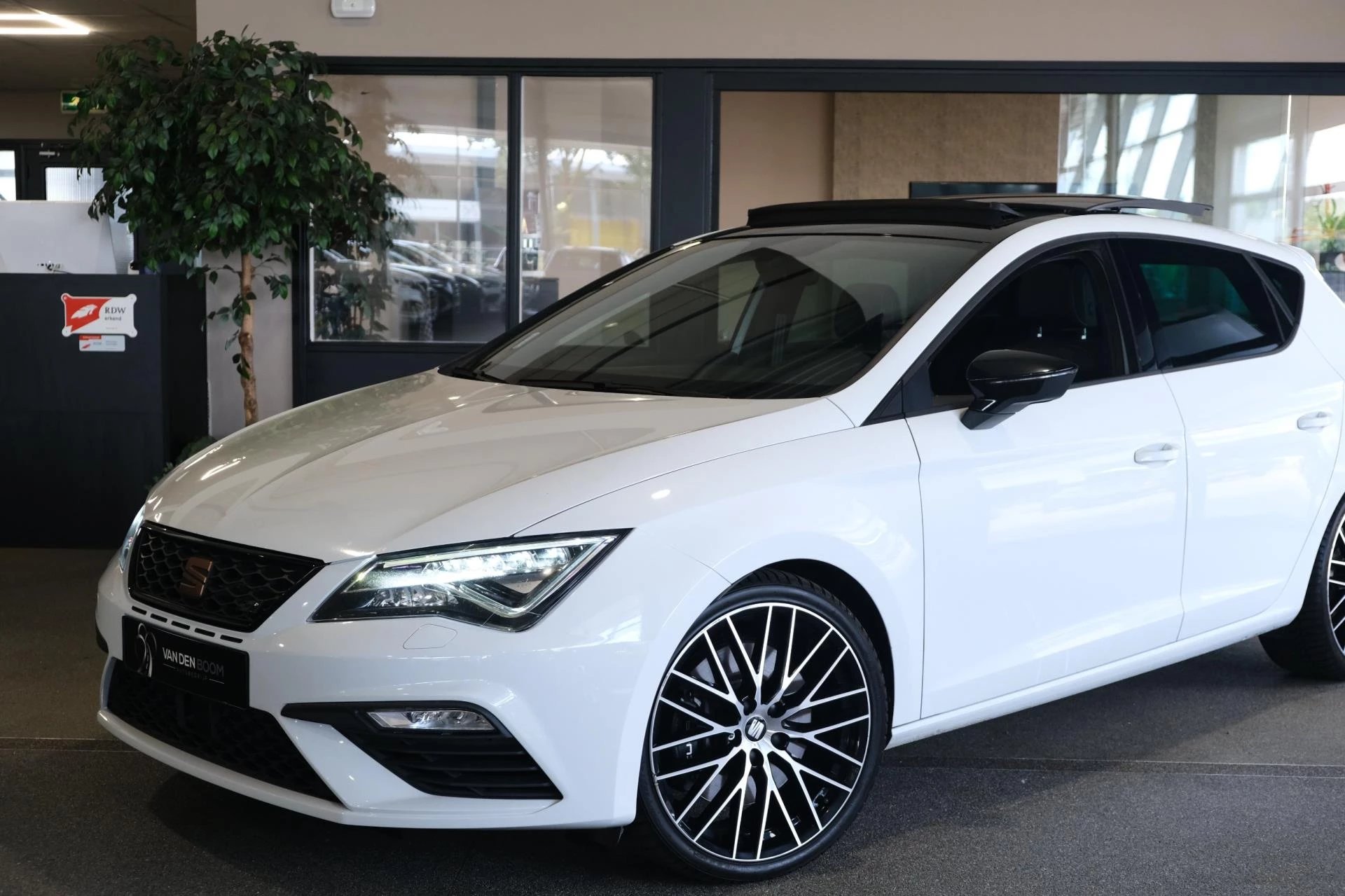 Hoofdafbeelding SEAT Leon