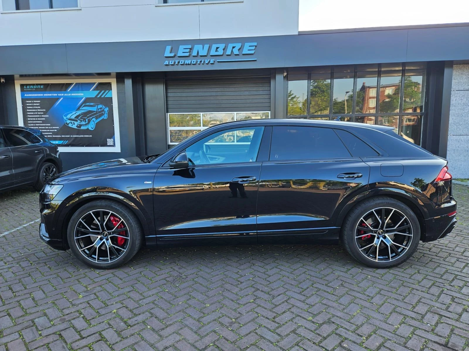 Hoofdafbeelding Audi Q8