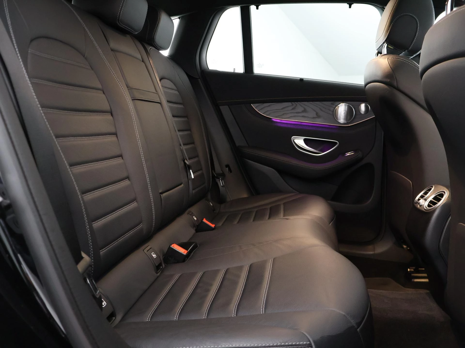 Hoofdafbeelding Mercedes-Benz EQC