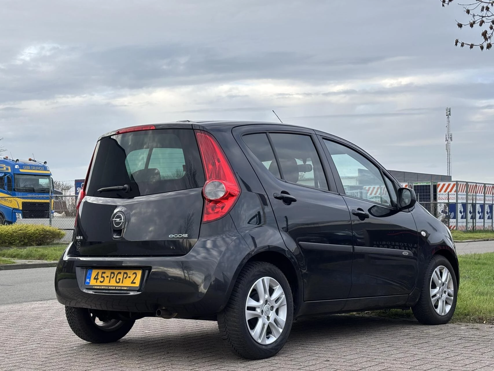 Hoofdafbeelding Opel Agila