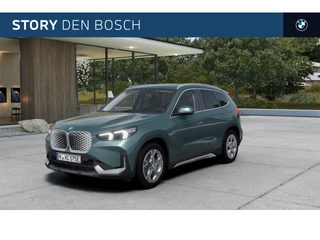 BMW iX1 eDrive20 Pure Edition / Adaptieve LED / Comfort Access / Parking Assistant / Stoelverwarming