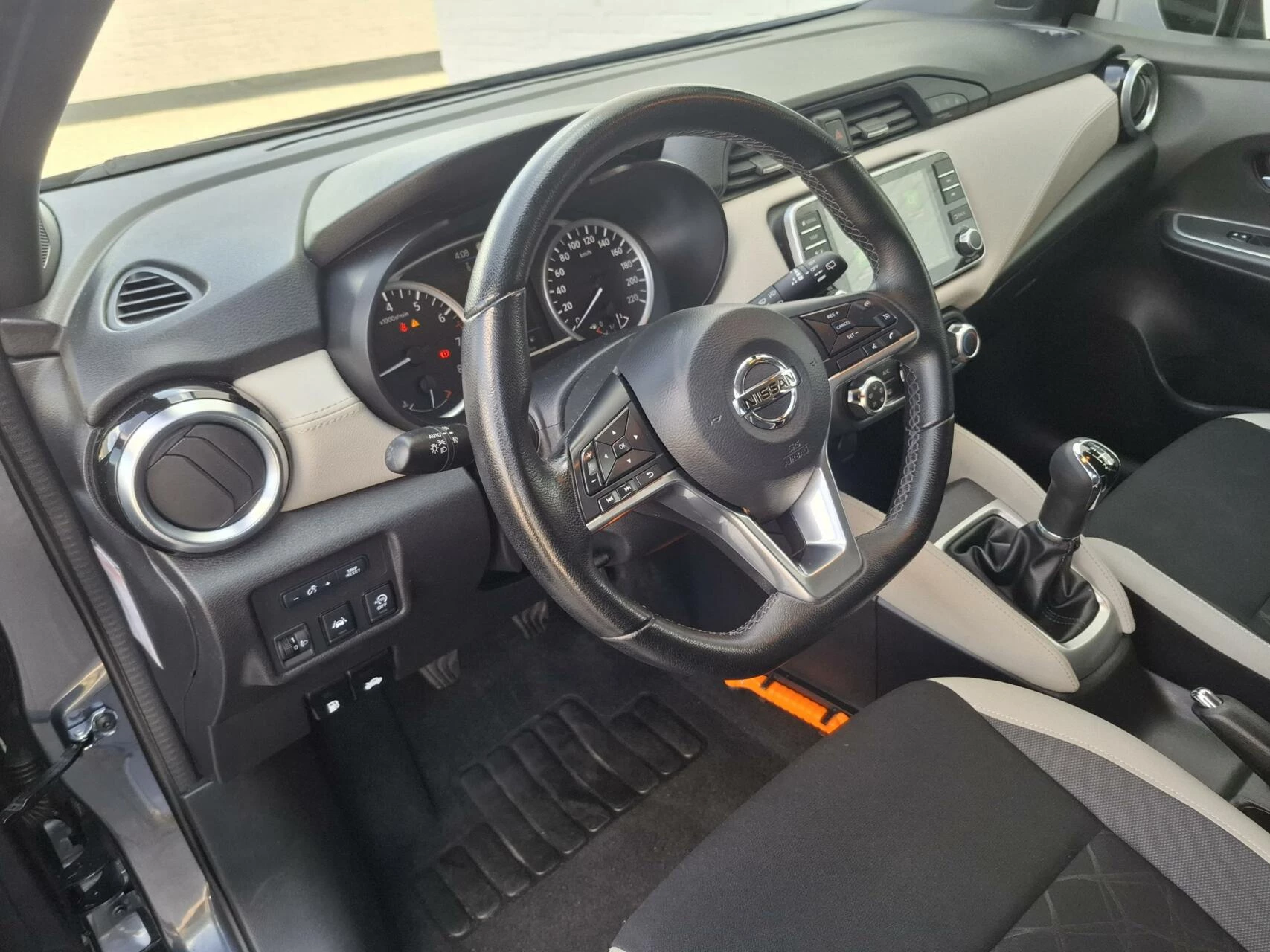 Hoofdafbeelding Nissan Micra
