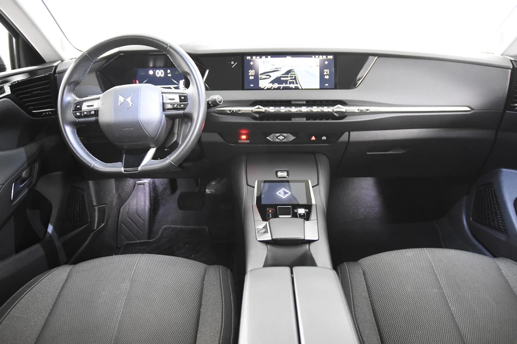 Hoofdafbeelding DS DS 4