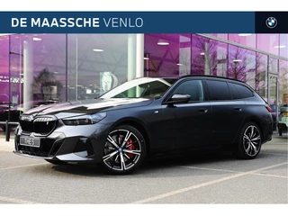 Hoofdafbeelding BMW i5 BMW i5 eDrive40 M Sport / Panoramadak / Trekhaak / Bowers & Wilkins / Stoelventilatie / Adaptieve LED / Parking Assistant Plus / Comfort Access