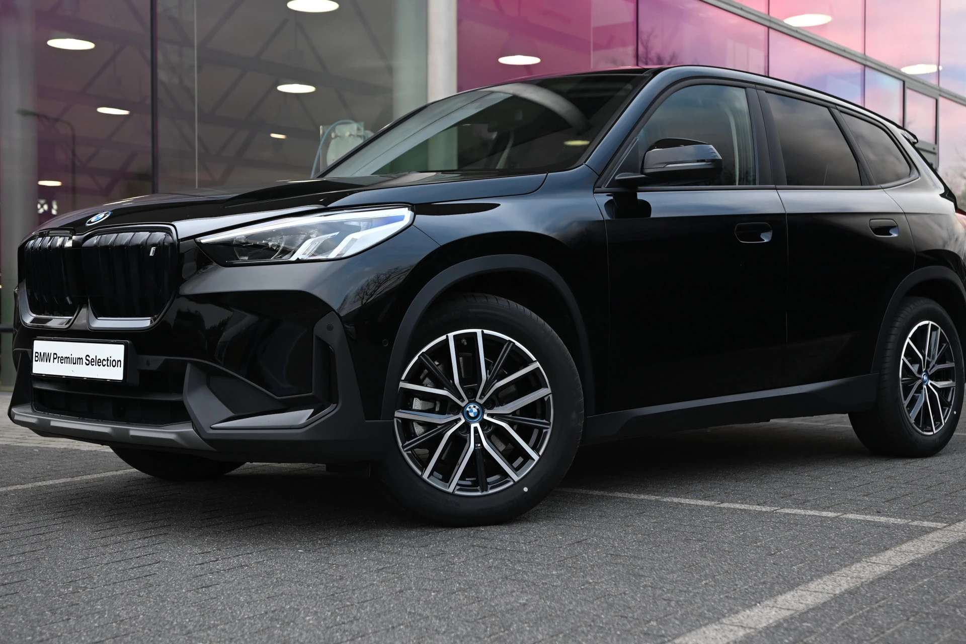 Hoofdafbeelding BMW iX1