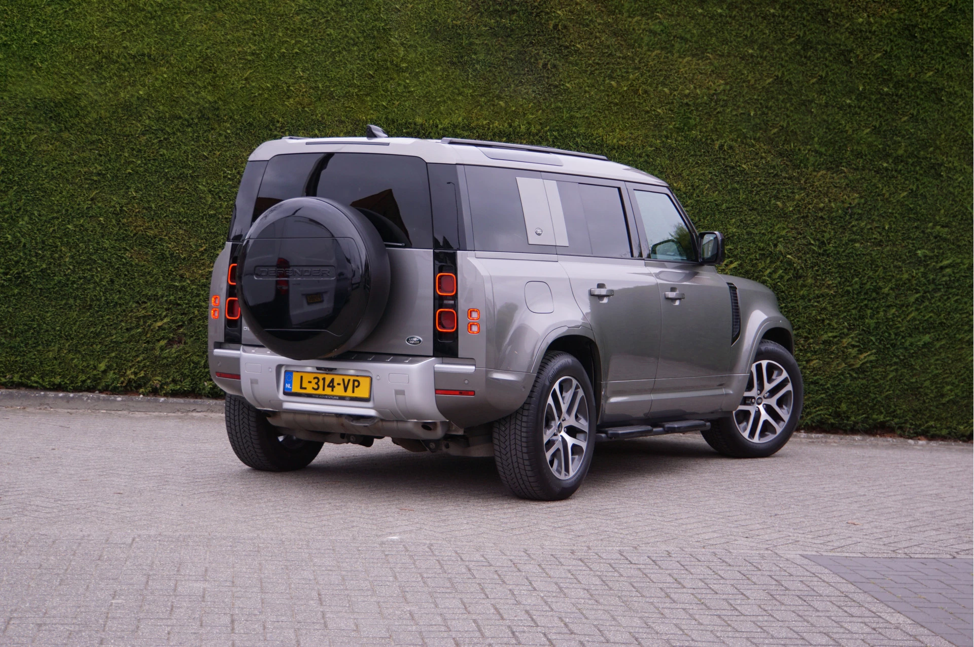 Hoofdafbeelding Land Rover Defender