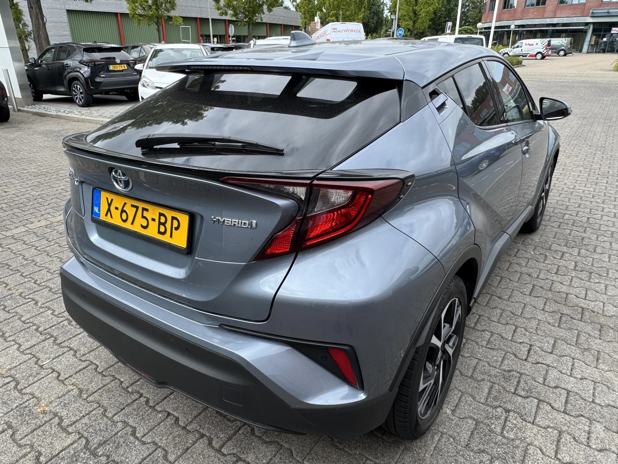 Hoofdafbeelding Toyota C-HR