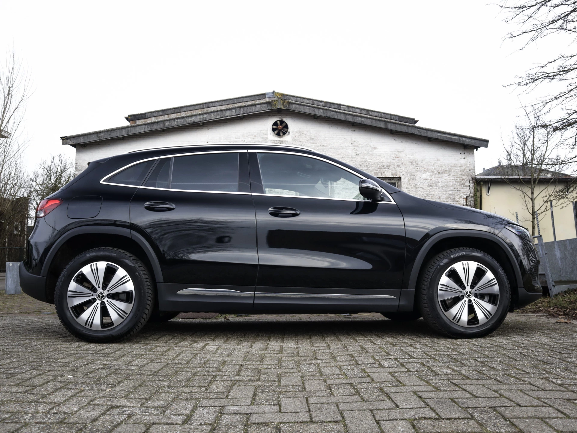 Hoofdafbeelding Mercedes-Benz EQA