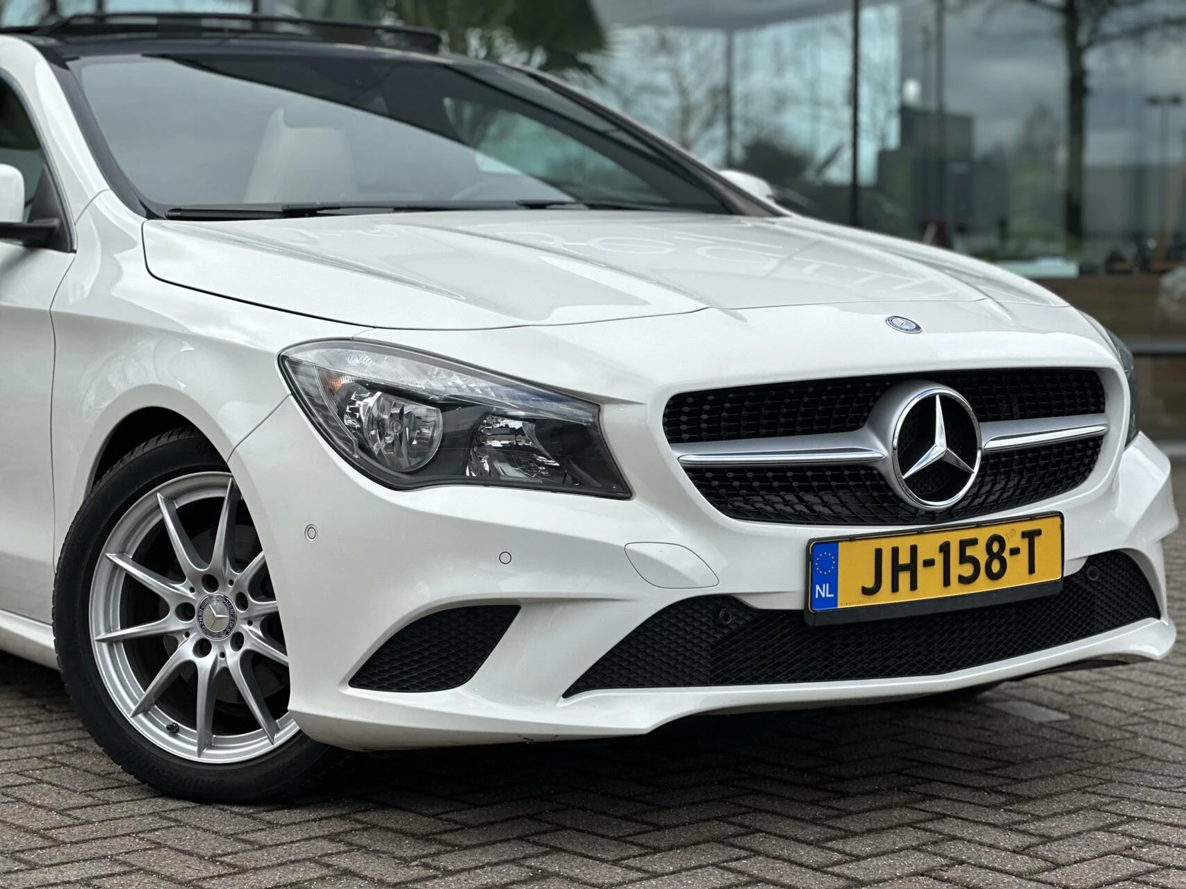 Hoofdafbeelding Mercedes-Benz CLA