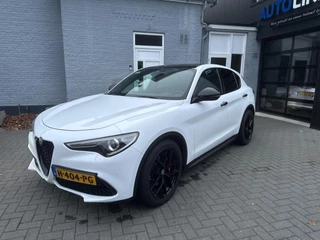 Alfa Romeo Stelvio 2.0 T | 280 PK | PANO | CAMERA | LEER | KEYLESS |