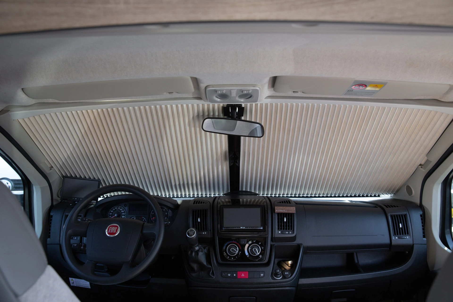 Hoofdafbeelding Karma DEXTER