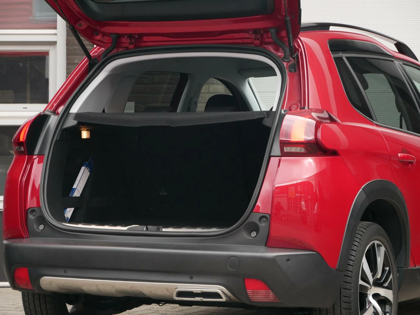 Hoofdafbeelding Peugeot 2008