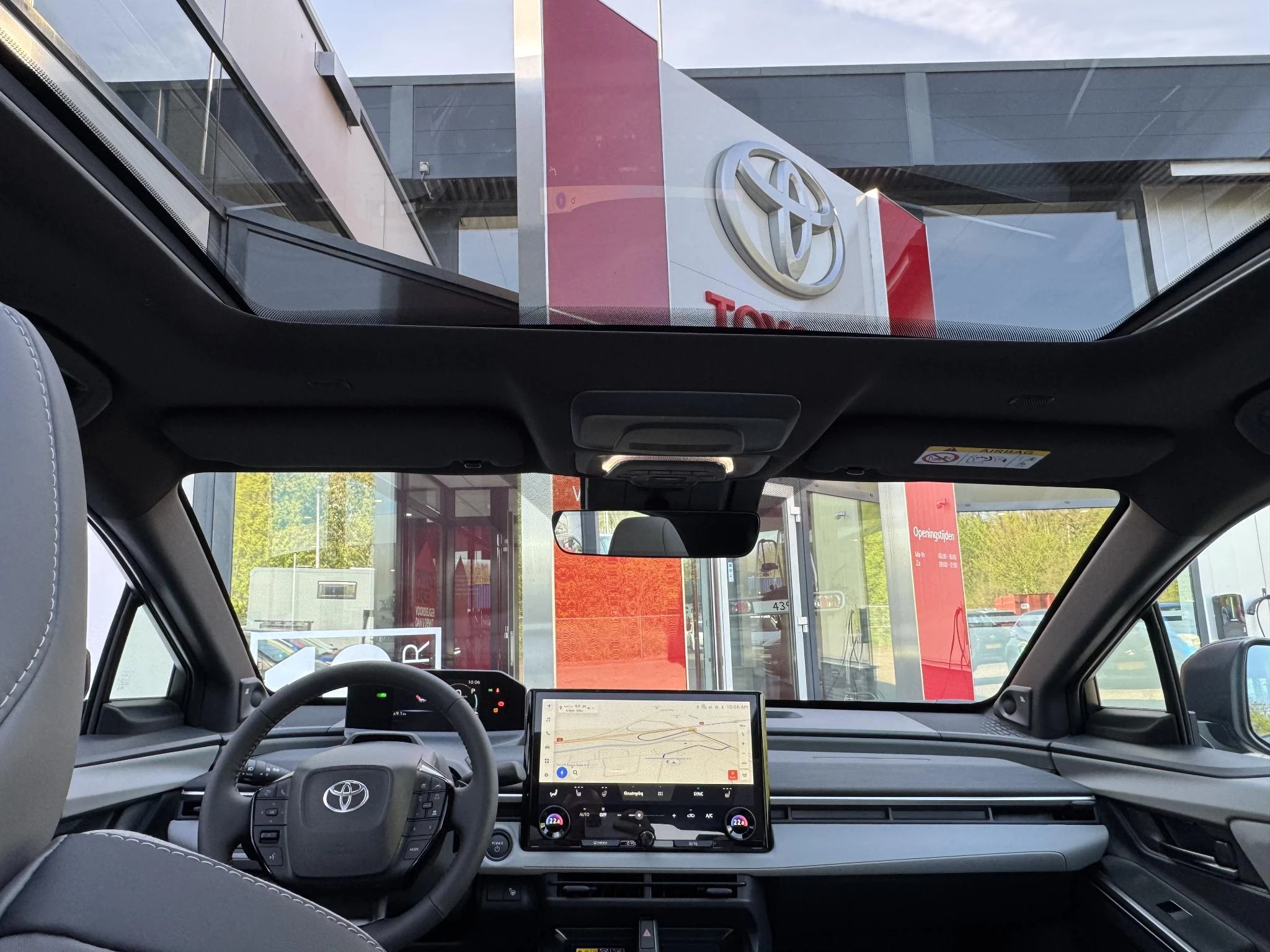 Hoofdafbeelding Toyota C-HR+