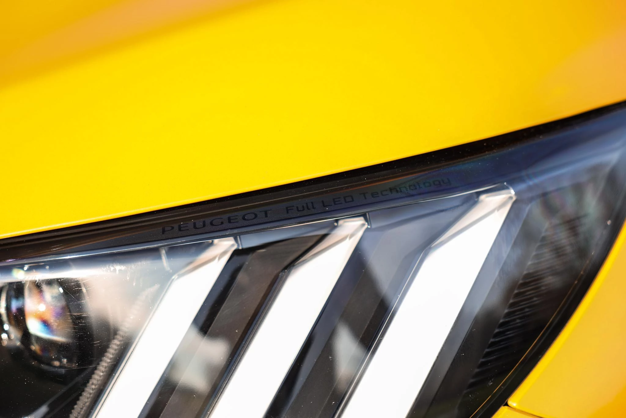 Hoofdafbeelding Peugeot e-208