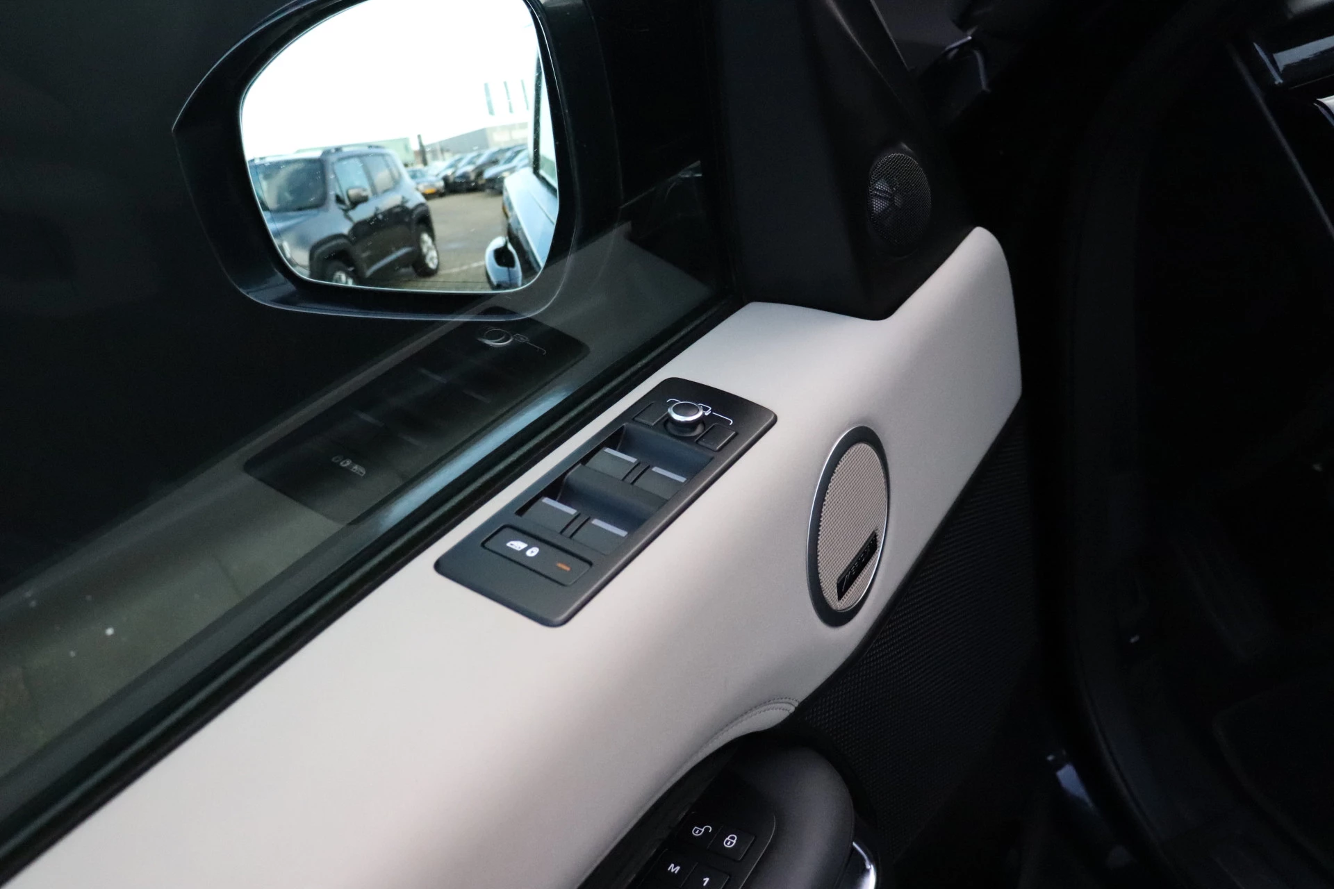 Hoofdafbeelding Land Rover Discovery