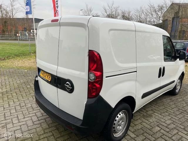 Hoofdafbeelding Opel Combo