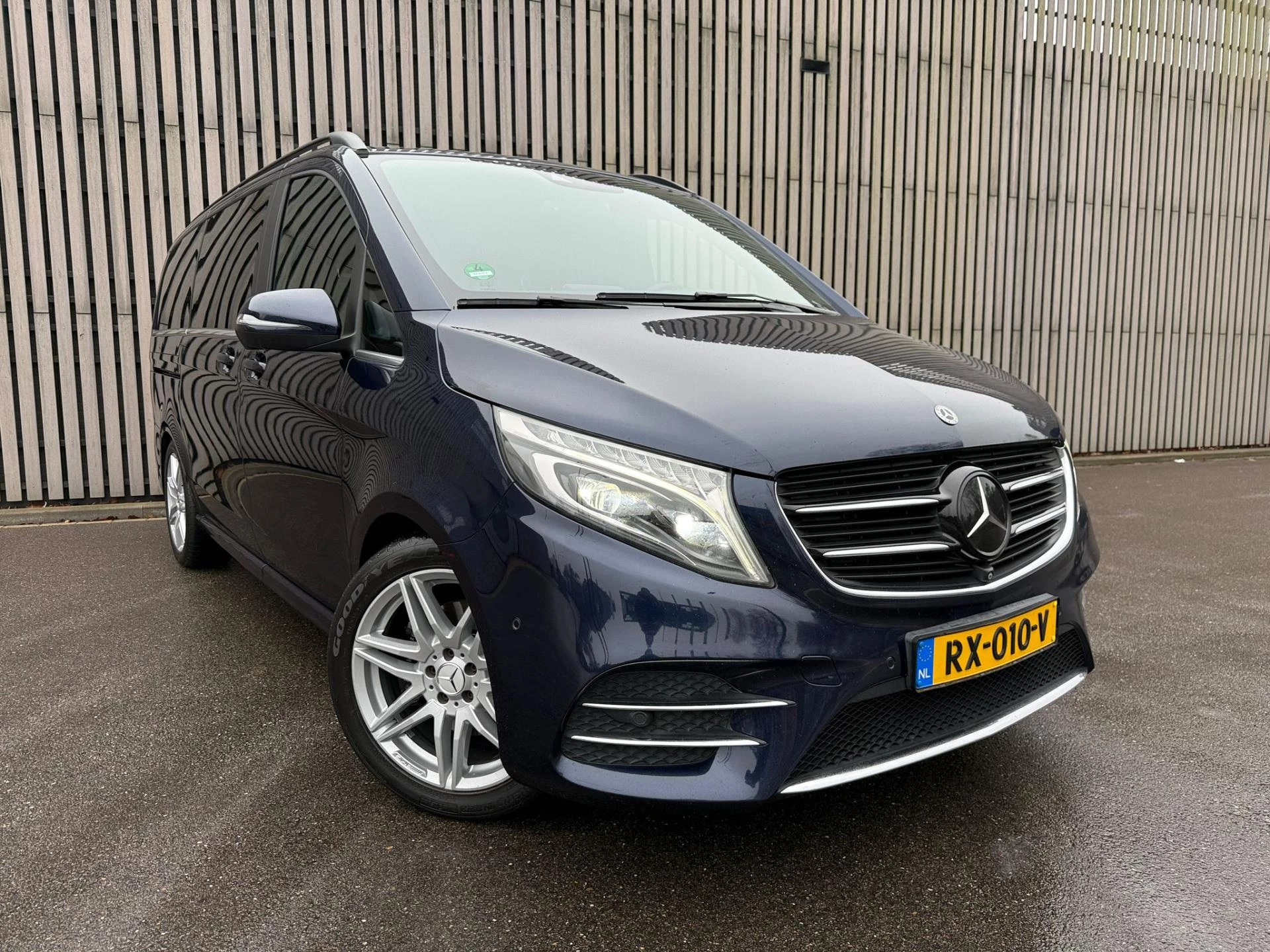 Hoofdafbeelding Mercedes-Benz V-Klasse