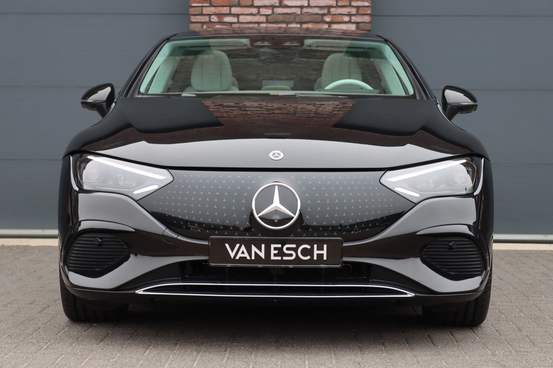 Hoofdafbeelding Mercedes-Benz EQE